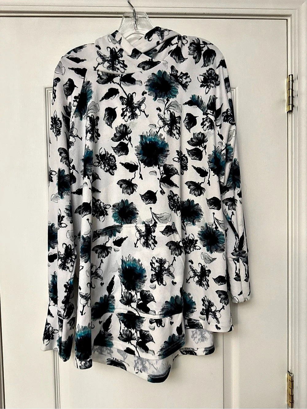 LuLaRoe Amber Hoodie Floral Tunic White & Black 2XL